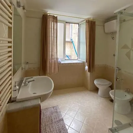 Concordia House * Neapel